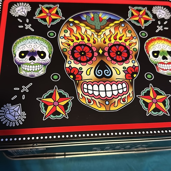 Lunchbox - Picture 3 of 7